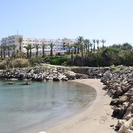 Queen's Bay Hotel Kissonerga