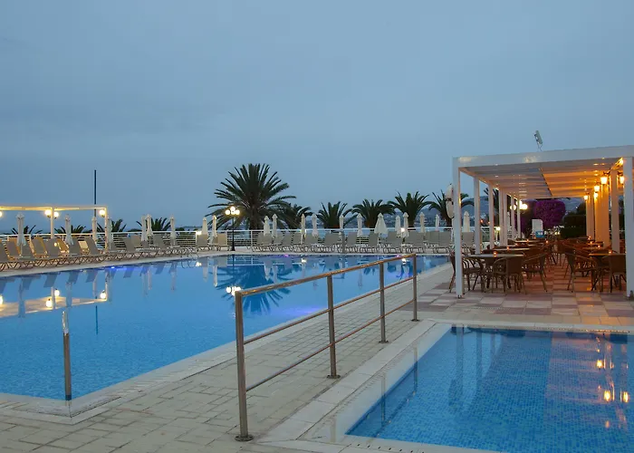 Ξενοδοχείο Queen's Bay Κισσόνεργα