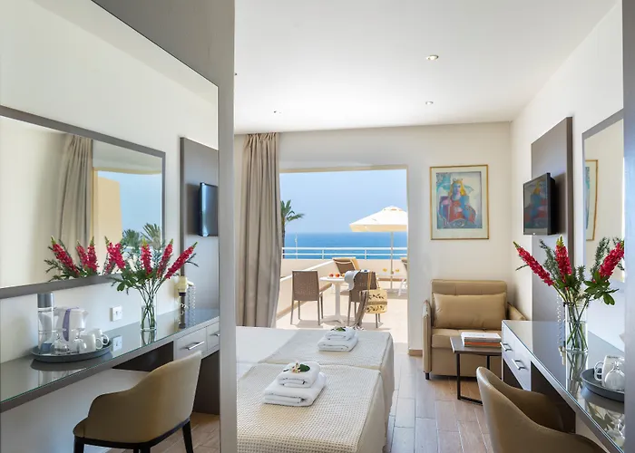 Ξενοδοχείο Queen's Bay Κισσόνεργα