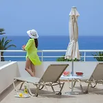 Hotel Queen's Bay