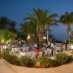 Queen's Bay