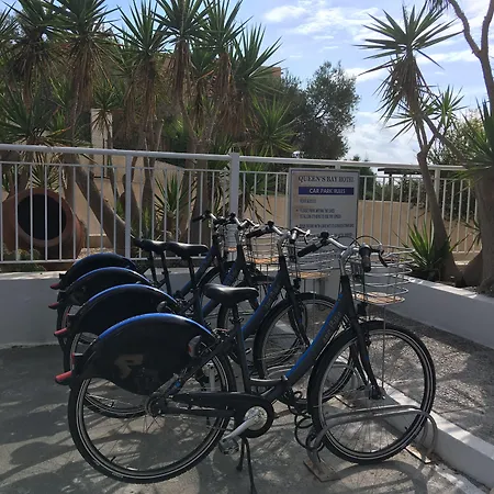 Szálloda Queen's Bay Kiszónerga