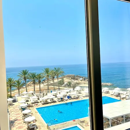 Hotel Queen's Bay Kissonerga